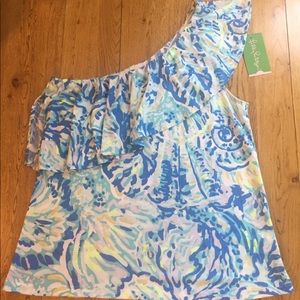 Super Cute Lilly Pulitzer Top